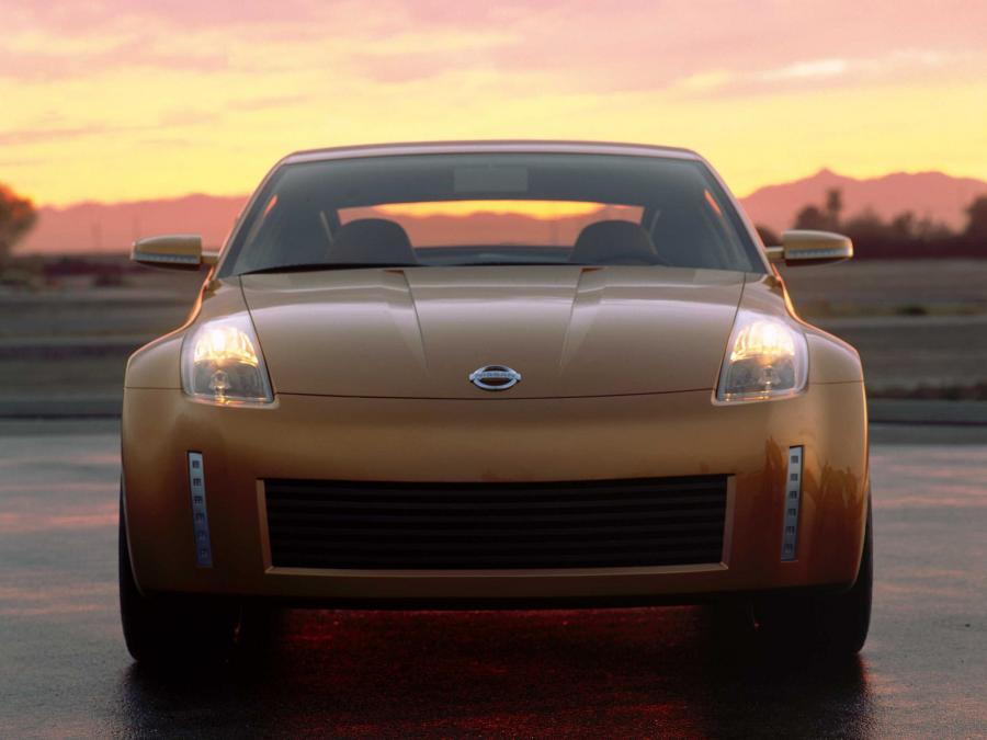  Nissan 350Z Concept 2001 года  (фото 2 из 27)